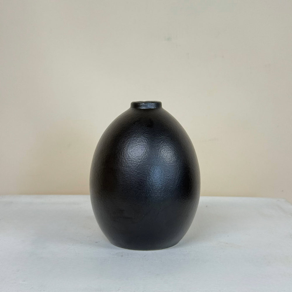Black Ceramic Bud Vase - Low I