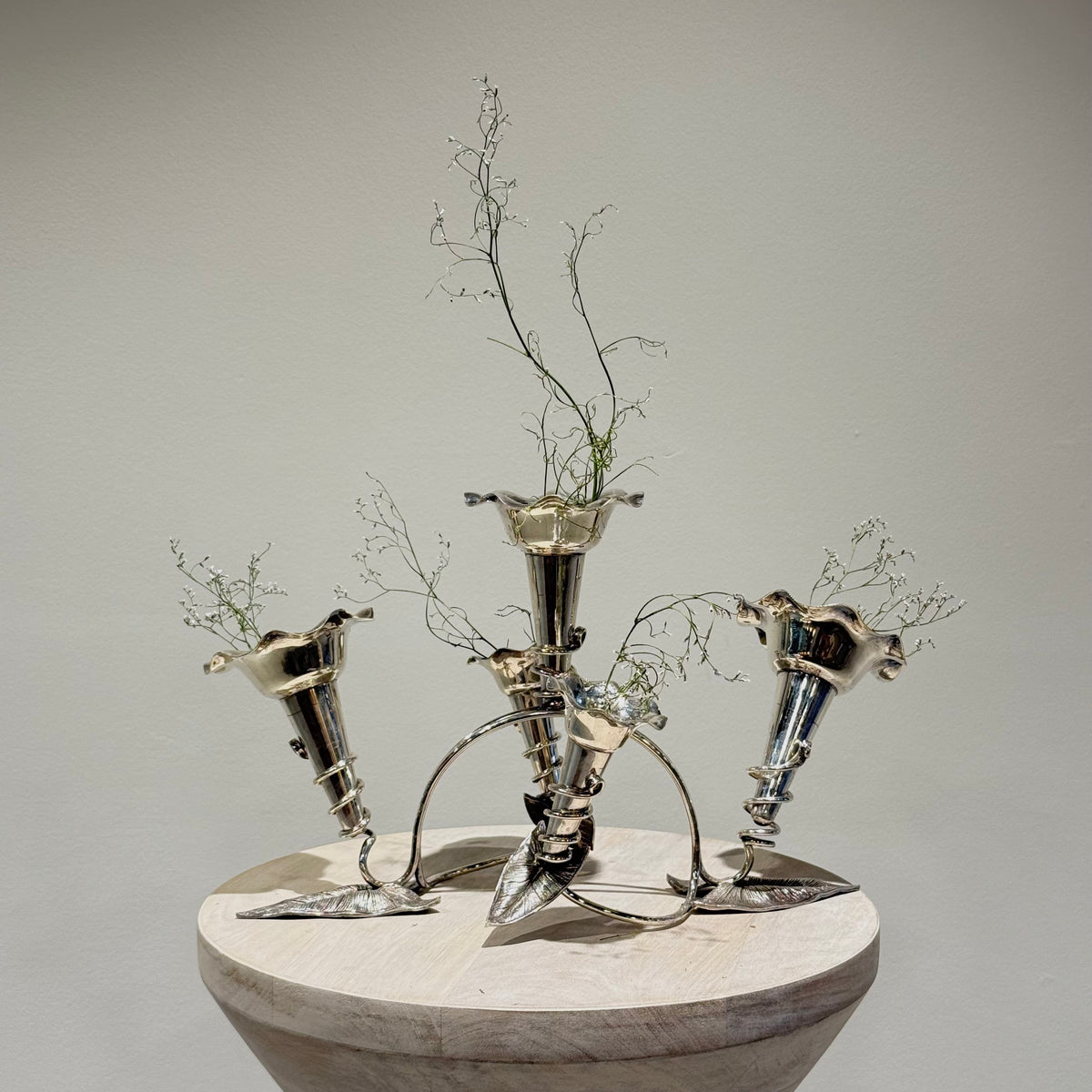 Silver Vine Bud Vase – Five Stem